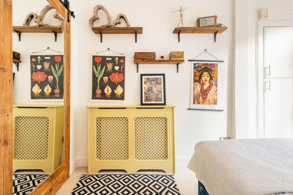Apartmán Holyrood Park: Lush & Arty 2 Double Bed Flat EDI Exteriér fotografie