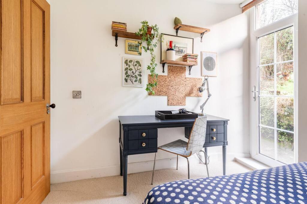 Apartmán Holyrood Park: Lush & Arty 2 Double Bed Flat EDI Exteriér fotografie