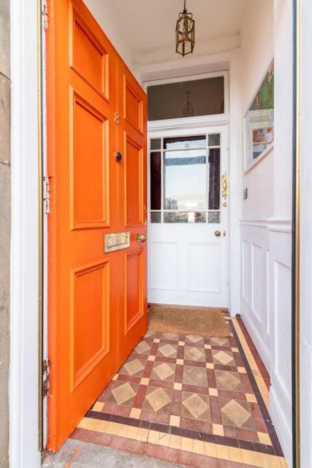 Apartmán Holyrood Park: Lush & Arty 2 Double Bed Flat EDI Exteriér fotografie