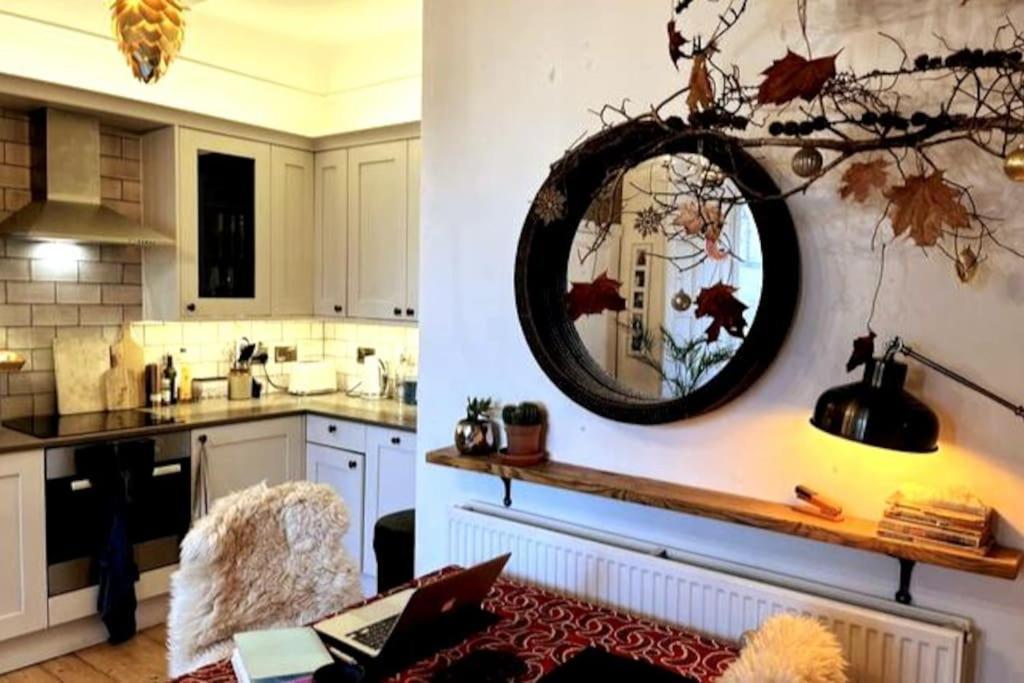 Apartmán Holyrood Park: Lush & Arty 2 Double Bed Flat EDI Exteriér fotografie