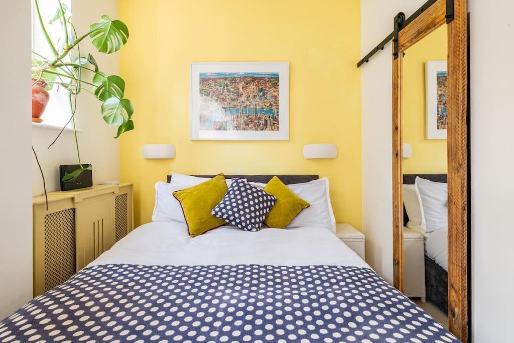 Apartmán Holyrood Park: Lush & Arty 2 Double Bed Flat EDI Exteriér fotografie